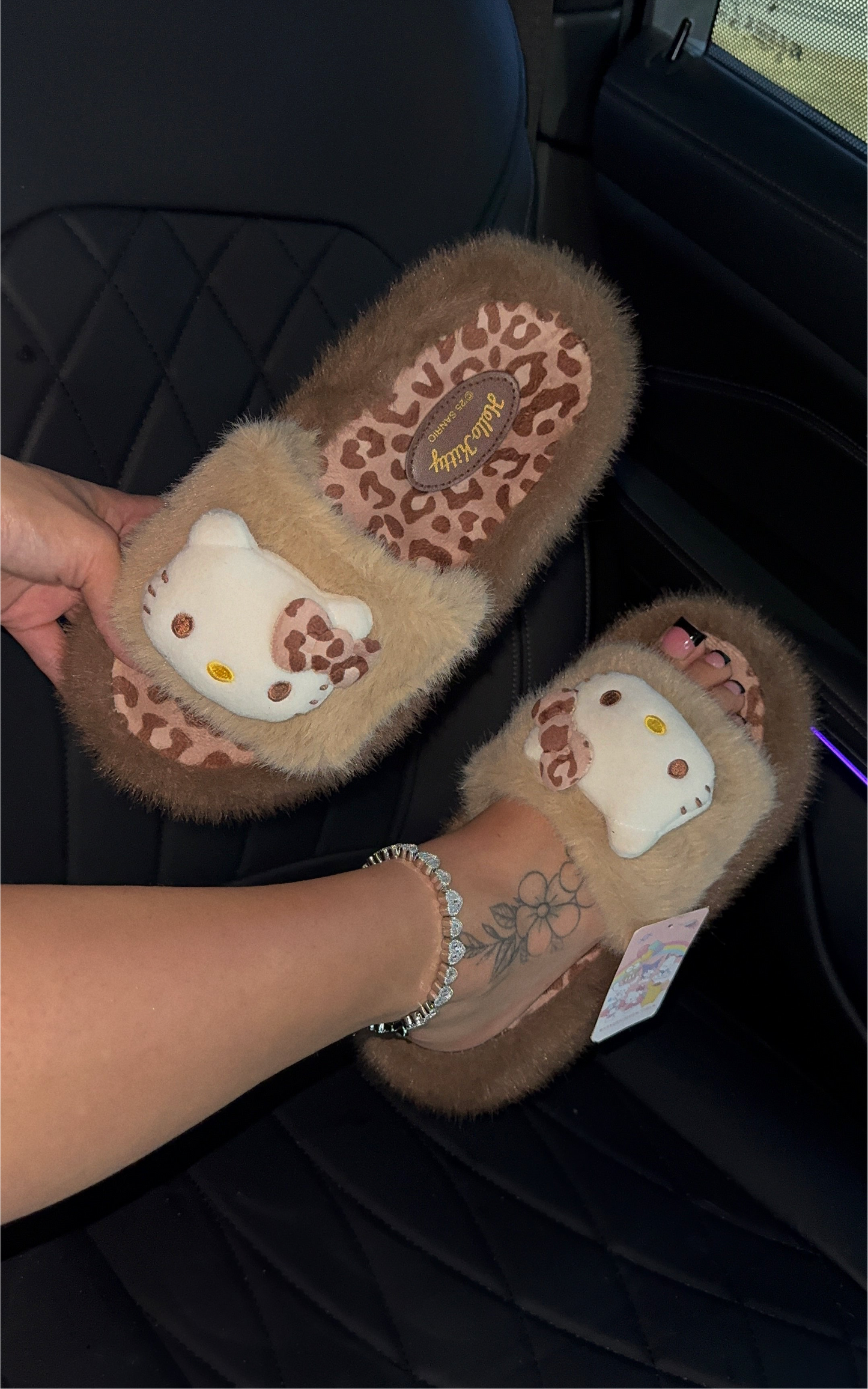 Mocha Plush Slippers 🤎 Pre-Order